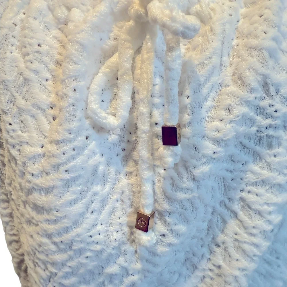 Michael Kors new White Textured Women's Top  stretchy, with beautiful fabric